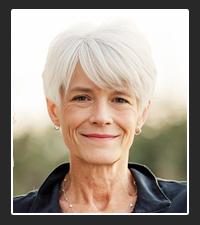 Amy Houston   on Pet Life Radio