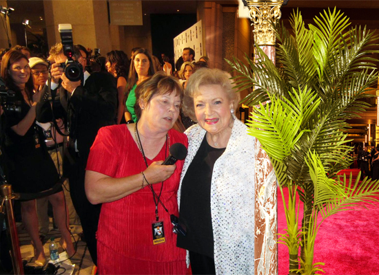 Arden Moore & Betty White on Pet Life Radio