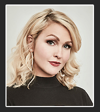 Jenn Lyon   on Pet Life Radio