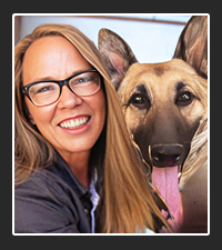 Julie Castle  on Pet Life Radio