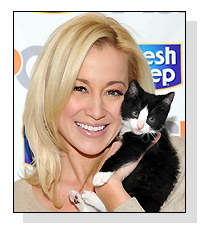 Kellie Pickler  on Pet Life Radio