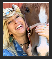 Laurie Zaleski  on Pet Life Radio