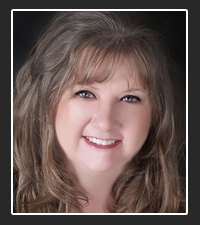 Linda Newell  on Pet Life Radio