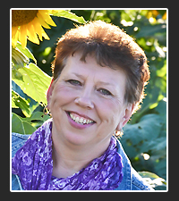 Mary Berg  on Pet Life Radio