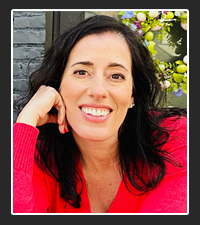 Stephanie Banks  on Pet Life Radio