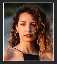 Vanessa Lengies   on Pet Life Radio